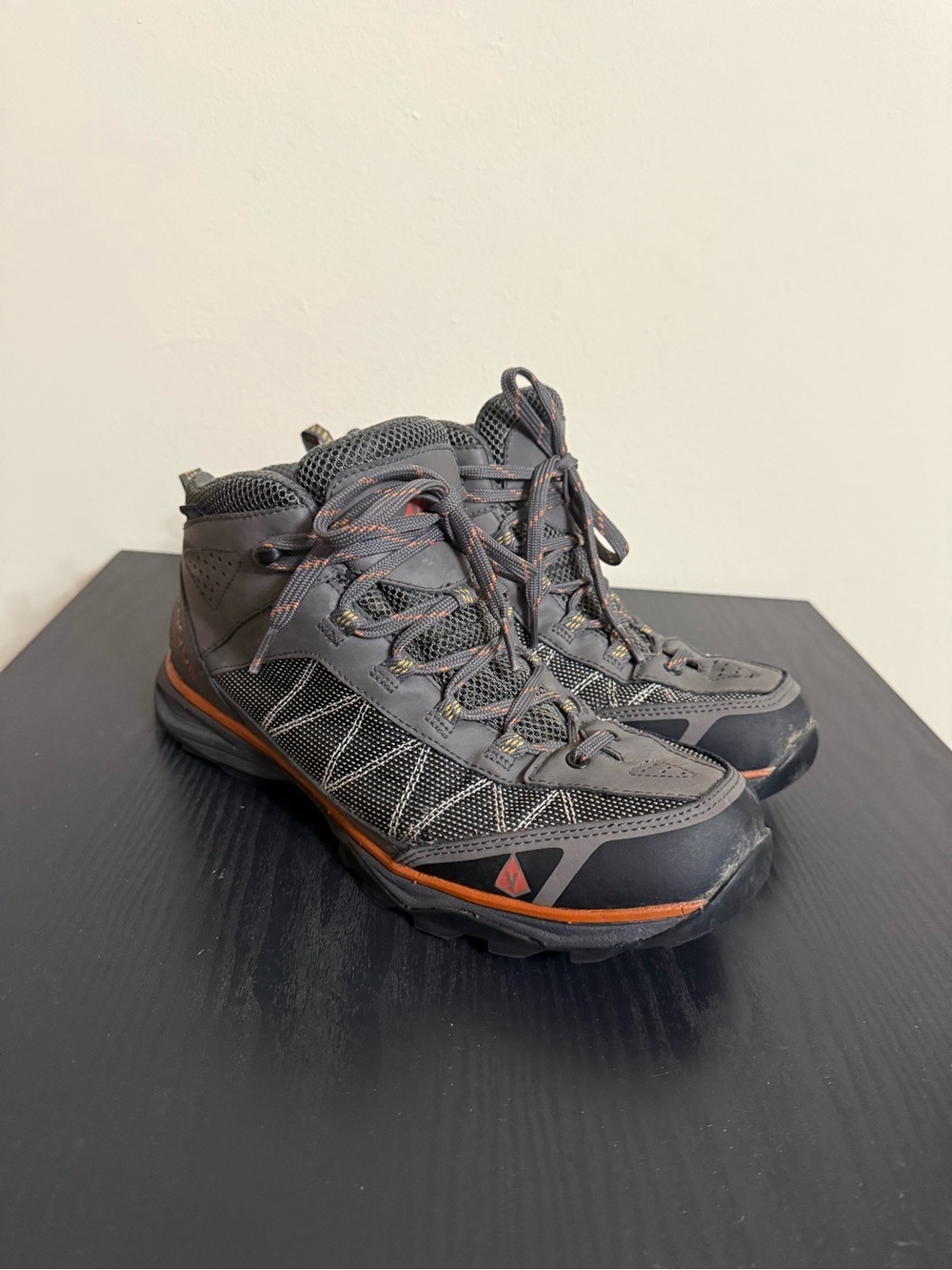 Vasque Monolith Boots Mens 10.5M Gray Orange Hiking UltraDry Waterproof 7344